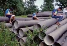 કપરાડામાં નેટવર્કના ધાંધીયાથી વિદ્યાર્થીઓના ઓનલાઈન શિક્ષણમાં અવરોધ : તંત્ર ઊંઘમાં