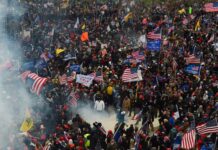 અમેરિકન સંસદમાં ટ્રમ્પના સમર્થકોનો હિંસક વિરોધ