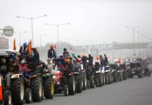 ખેડૂતોની ટ્રેક્ટર રેલી પર સુપ્રીમ કોર્ટે કહ્યુ, નિર્ણય કરવાનો પહેલો અધિકાર દિલ્હી પોલીસનો