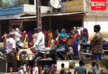 વાંસદાના ખાનપુરની બરોડા ગ્રામીણ બેંકમાં થતી ભીડ માટે જવાબદાર કોણ ? : ખાતાધારકો