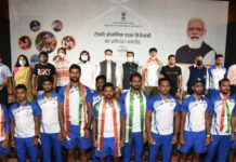 ટોક્યો ઓલિમ્પિક ખેલાડીઓનું દિલ્લી એરપોર્ટ પર કરાયું ભવ્ય સ્વાગત