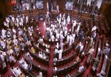 નાચગાનમાં રચ્ચા-પચ્ચા આદિવાસી સમાજના ઠેકેદારો હવે તો જાગો આપણા હકો અને અધિકારો છીનવાઈ રહ્યા છે !