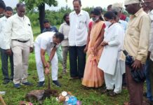 વલસાડ: કપરાડા તાલુકાના દીક્ષલ ગામે આરોગ્ય કેન્દ્રનું કર્યું ખાત ખાતમુહૂર્ત