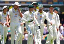 ઓસ્ટ્રેલિયા અને ઈંગ્લેન્ડ વચ્ચે રમાયેલી પહેલી ટેસ્ટ મેચમાં ઓસ્ટ્રેલિયાની જીત