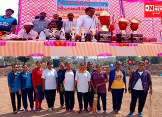 કપરાડાના દિક્ષલ બિરસા મુંડા મેદાન ખાતે મહિલા શિક્ષિકાઓની યોજાઈ ટુર્નામેન્ટ