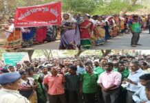 દાનહના ખાનવેલમાં આદિવાસીઓને ફળવાયેલા પ્લોટમાં વૃક્ષારોપણ કરાતા જનવિરોધ