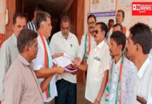 અનંત પટેલનું ગળું દબાવનાર PI સસ્પેન્ડ કરી અટ્રોસિટી એક્ટ લગાવવા ઉમરપાડામાં અપાયું આવેદનપત્ર: જુઓ વિડીયો