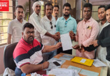 ડોલવણમાં આદિવાસી આગેવાનોએ નવસારી એલસીબીના PI ને સસ્પેન્ડ કરવાની માંગણી સાથે આપ્યું આવેદનપત્ર