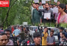 બિસ્માર રોડના મુદ્દે વલસાડ જિલ્લા તંત્રની ઊંઘ ઉડાડવા ખેરગામના યુવાનોએ કર્યો ચક્કાજામ: જુઓ વિડીયો