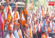 ધરમપુર વિધાનસભા બેઠક પર અરવિંદ પટેલ દ્વારા ભવ્ય રેલી સાથે ભર્યું ઉમેદવારી ફોર્મ..