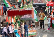 ધરમપુરમાં આપણી શાન ગણાતા તિરંગા ગરીબ ભૂખ્યા નાના બાળકો અને વડીલોના હવાલે…