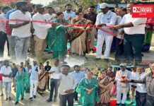 આહવા નગરના વોર્ડ નંબર 12 માં રસ્તાનું થયું લોકાર્પણ: MLA વિજય પટેલ રહ્યા હજાર.