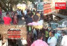 બહેરા તંત્રએ ફરિયાદ ન સાંભળી તો લોકોની એકતા શું કરી શકે.. દેખાડી દીધું.. જુઓ વિડીયો.. વલસાડનો કિસ્સો..