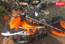 આદિવાસી યુવા ડ્યુક બાઈક સવારો પુલ પરથી 25 ફૂટ નીચે પટકાતાં..1 નું મોત, 1 સારવાર હેઠળ