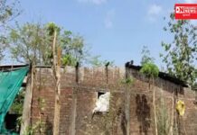 ધરમપુરમાં ફુંકાયેલા પવનમાં ત્રણ ગામના ૪ ઘરો અને દુકાનના શેડના પતરાં પવનમાં ફંગોળાયા બાદ તૂટયા..