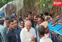 મુખ્યમંત્રીને 24 કલાક વીજળી અને નલ સે જળ યોજનાની બત્તર હાલતની વાસ્તવિકતા બતાવતાં સાગબારા જાવલીના ગ્રામજનો…