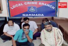 નસવાડીનો હેમલ સોલંકી શિક્ષક અને આશિષ દલવાડી ભાજપનો સક્રિય કાર્યકર્તા સહિત નર્મદા LCB એ 5 જુગારી ઝડપાયા..