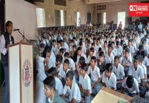 નેત્રંગમાં “આત્મવિશ્વાસ હેલ્પલાઇન” અંતર્ગત એમ.એમ ભક્ત હાઇસ્કુલમાં SSC /HSC ના બોર્ડ વિદ્યાર્થીઓનું યોજાયું કાઉન્સિલિંગ સેશન