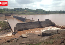 કોલીવાડા, બોગજ, લાડવા, કાબરી પઠાર અને ખુડદી અને અન્ય ગામડાંના આદિવાસી ખેડૂતો ચેકડેમ ઉપર થી જીવના જોખમે પસાર થવા મજબૂર