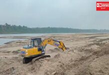 વેલુગામ નર્મદા નદીમાં ગેરકાયેસર રેતી ખનન થતી વેળાએ ખાણ ખનીજ વિભાગના દરોડા..1.75 કરોડ માલ જપ્ત