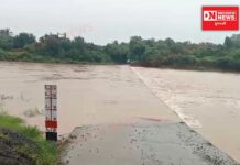 પારડીમાં અરનાલા પાર્ટી ગામ નજીક કોલક નદી પાણી કોઝવે પર ચડી ગયા.. જુઓ વિડીયો: લોકો મુકાયા મુશ્કેલીમાં