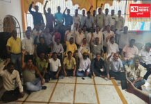 સેલવાસ બાવીસા ફળીયા બરમદેવ મંદિર ખાતે ધોડિયા સમાજ સંગઠનની રચના કરવા માટે યોજાઈ બેઠક..