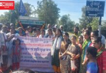 ખેરગામના પાણીખડક તંત્યા મામાં ભીલ સર્કલ પર આદિવાસી એકતા પરિષદના મહિલા પ્રકોષ્ઠનું ભવ્ય સ્વાગત.