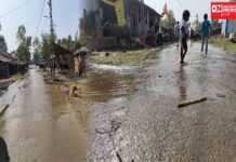 ઝઘડિયા તાલુકાના ધોળાકુવા ગામે નહેરના પાણી ગામમાં ઘુસતા ગ્રામજનો પરેશાન..