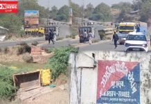 ગેરકાયદેસર રેતી ભરેલી ટ્રકને ઈરાદાપૂર્વક રિવર્સ કરી પલટી મરાવવા બાબતે ઝઘડિયા પોલીસ દ્વારા ટ્રક ચાલક વિરુદ્ધ માનવ વધની કરવાની કોશિશ નો ગુનો દાખલ કરવામાં આવ્યો