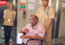 નવસારીનાં ડામર ગામમાં ત્રણ કર્મચારી પર હુમલો, એકને આંખમાં ગંભીર ઈજા…