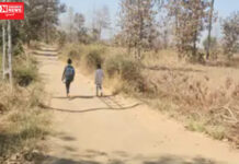 વ્યારાના ચીચબરડી આશ્રમ ફળિયા જતા બે કિલોમીટરના જર્જરીત રસ્તાને લઈ બાળકોની મુશ્કેલી વધી…