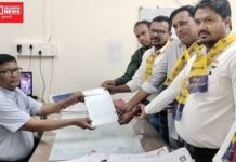 સ્માર્ટ વીજ મીટરનો વિરોધમાં અને જૂના મીટર ચાલુ રાખવા કપરાડામાં AAP ના હોદ્દેદારોએ આપ્યું આવેદનપત્ર..