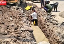 નવસારી પ્રજાપતિ આશ્રમ પાસે વરસાદી ગટરના કામોમાં ભંગાણ…