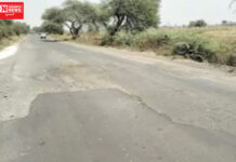 ભરૂચ જિલ્લામાં જંબુસરથી દેવલા સુધીનો 22 કિમીનોરસ્તો વાહનોની અવરજવરથી બિસ્માર…