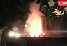 વલસાડના પારડી હાઇવે ઉપર ટ્રકમાં આગ લાગતા કેબિન સંપૂર્ણપણે બળીને નષ્ટ.. સદનસીબે કોઈ જાનહાની થઈ નથી…