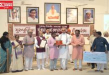 ગ્રામશિલ્પી અશોકભાઈ ચૌધરીને આચાર્ય દેવવ્રતના હસ્તે ‘મહાદેવ દેસાઈ સમાજસેવા પુરસ્કાર’ 2025 થયો એનાયત..