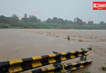 નવસારીની પૂર્ણા નદીના જળસ્તરમાં વધારો થતા સુપા-કુરેલ ગામને જોડતો લો લેવલ બ્રિજ છેલ્લા બે દિવસથી બંધ..