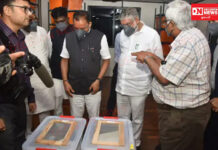 ધરમપુરના સ્નેક રિસર્ચ સેન્ટરની પર્યાવરણ મંત્રી મુળુભાઇ બેરાએ લીધી મુલાકાત..