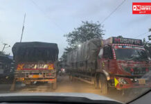 વાંસદા-ઉનાઇ હાઈવે પર એકથી દોઢ કલાક લાગે 12 કિ.મી.નું અંતર કાપતા…