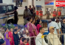 નવરાત્રિ દરમિયાન યુવતીઓની સુરક્ષા માટે પોલીસે અનોખી પહેલ કરી.. યુવતીઓના વીડિયો ઉતારતા શખ્સોને ઝડપ્યા હોવાનો વીડિયો શેર કર્યો..