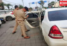 વાહનોમાં કાળી ટેપ અને નંબર પ્લેટ વગર વાહન ચલાવતા હોય તો ચેતી જજો..