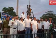 વલસાડમાં ત્રણ તાલુકાઓનું વિભાજન કરીને નાનાપોંઢા નવો તાલુકો બનાવવામાં આવ્યો..