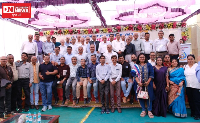 WhatsApp Image 2025-12-02 at 8.43.22 PM