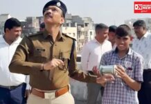પોલીસની અનોખી ઉતરાયણ.. દિવ્યાંગ બાળકો સાથે પતંગ અને ફિરકીની મજા લેતી નવસારી પોલીસ..