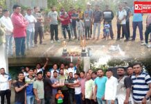 ધરમપુરના મોટીઢોલ ડુંગરી ગ્રામપંચાયત દ્વારા યોજાઈ ટેનિસ ક્રિકેટ ટુર્નામેન્ટ: રોકડ સાથે સંવિધાનની બુક અપાઈ ઇનામમાં..