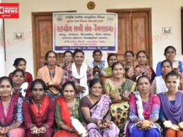 કેસૂડાંના ફૂલમાંથી પ્રોડક્ટ બનાવી આત્મનિર્ભર બની તાપી જિલ્લાની બહેનો..