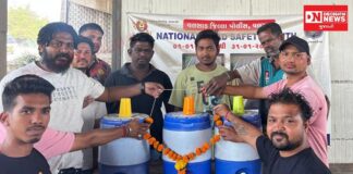 વલસાડના ગુંદલાવ ચોકડી પર શિવ શક્તિ યુવક મંડળ દ્વારા ગરમીમાં રાહદારીઓ માટે વિનામૂલ્યે ઠંડા પાણીની પરબ શરૂ