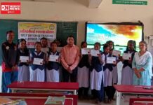 કપરાડાના વાવરની સરકારી માધ્યમિક શાળા, ‘રાણી લક્ષ્મીબાઈ આત્મરક્ષા પ્રશિક્ષણ’ અંતર્ગત વિદ્યાર્થીનીઓને પ્રમાણપત્ર એનાયત..