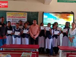 કપરાડાના વાવરની સરકારી માધ્યમિક શાળા, ‘રાણી લક્ષ્મીબાઈ આત્મરક્ષા પ્રશિક્ષણ’ અંતર્ગત વિદ્યાર્થીનીઓને પ્રમાણપત્ર એનાયત..