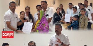 કપરાડા કુંભઘાટ અકસ્માત : મૃતકોના વારસદારોને સી.એમ. રીલીફ ફંડમાંથી 28 લાખની સહાયનું પ્રમાણપત્ર વિતરણ..